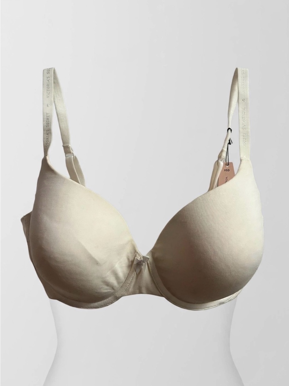 Victoria's Secret Off-white T-Shirt Bra - Smooth Support